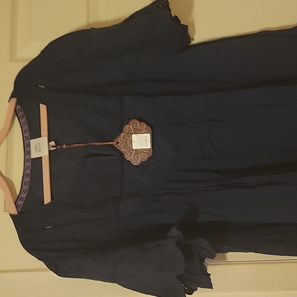 Brand new navy knox rose top - Picture 2 of 4